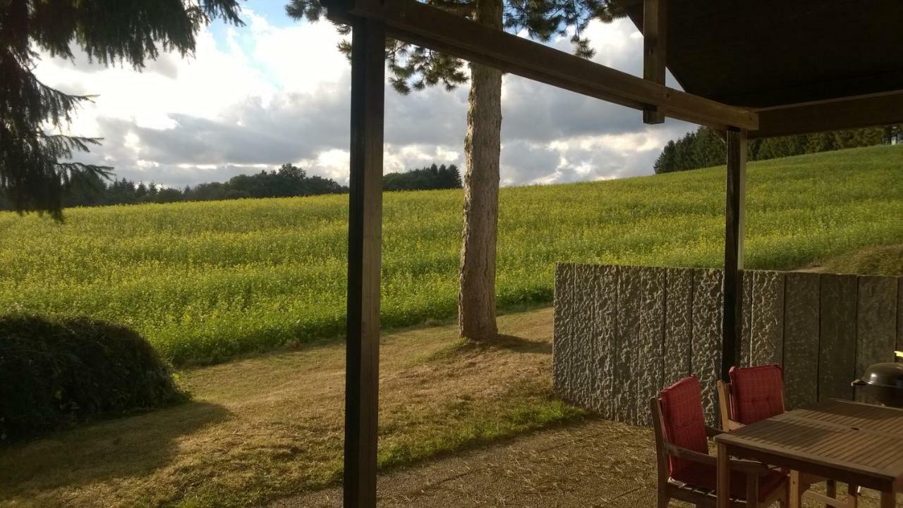 Blick In Die Suedeifel Biersdorf am See Ngoại thất bức ảnh